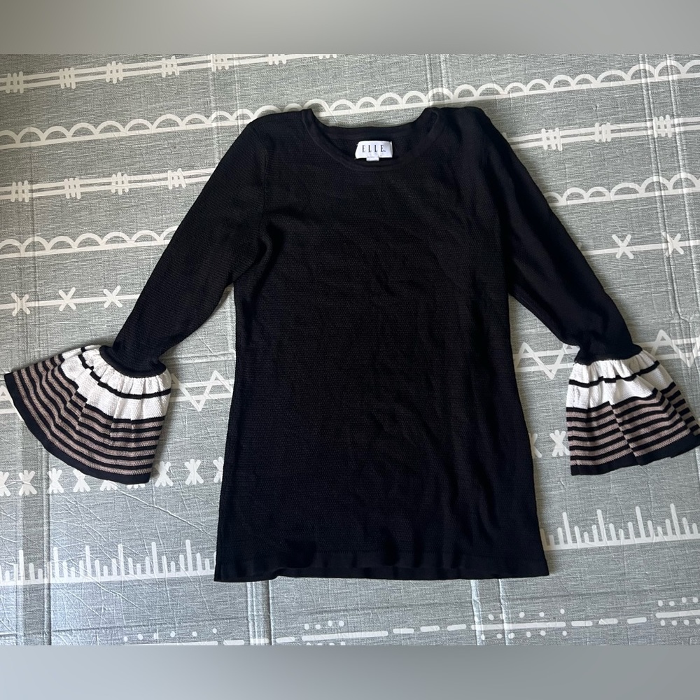Women’s knit sweater, size XS - Picture 1 of 3